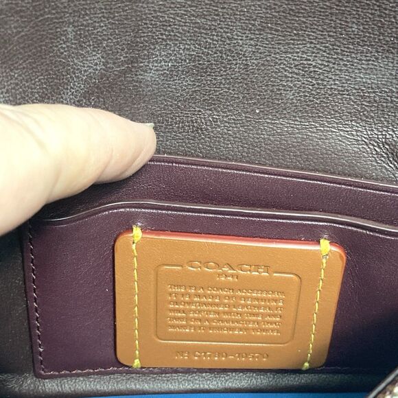 Coach 1941 Colorblock Linked Leather Wristlet Clutch Steel Blue Multicolor - Picture 11 of 12